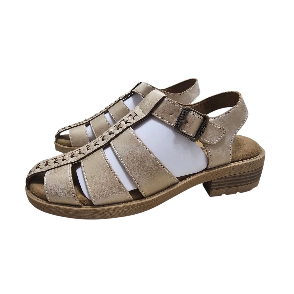 New Muk Luks Vanilla Fisherman Sandals Soft Gold 7.5